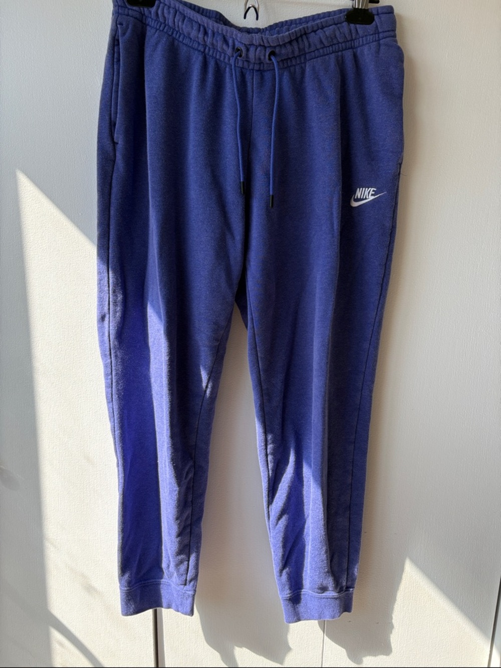 Women’s Nike Blue Drawstring Fleece Joggers Size Medium